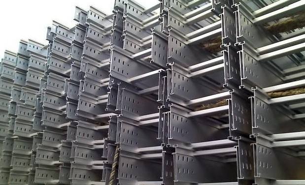 镀锌梯式电缆桥架