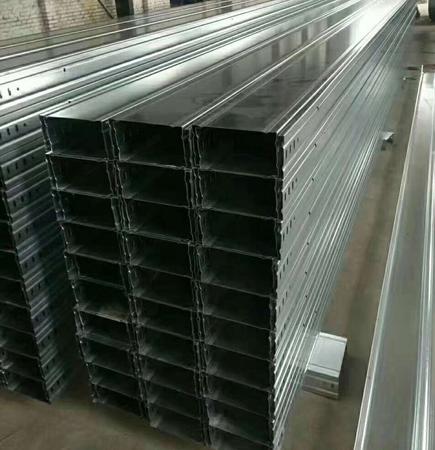 镀锌槽式电缆桥架